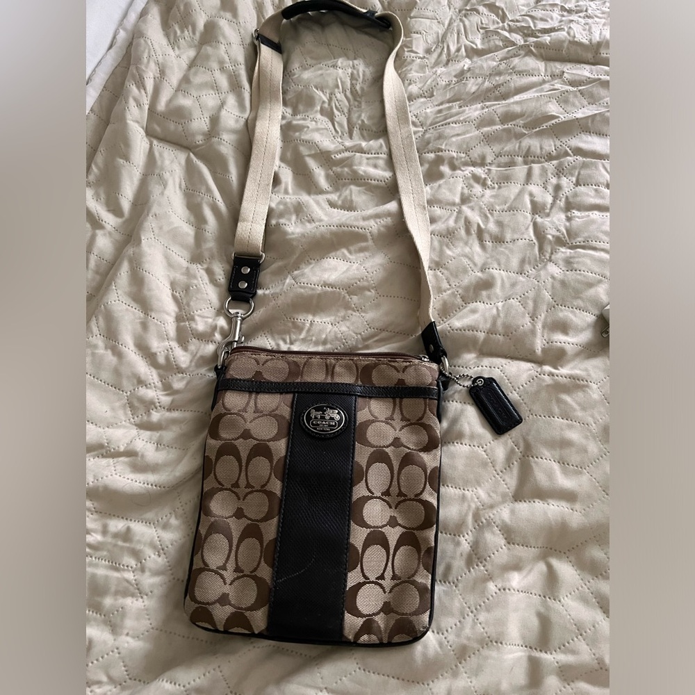 Beautiful Brown Coach Crossbody Bag. One of the first Coach bags.